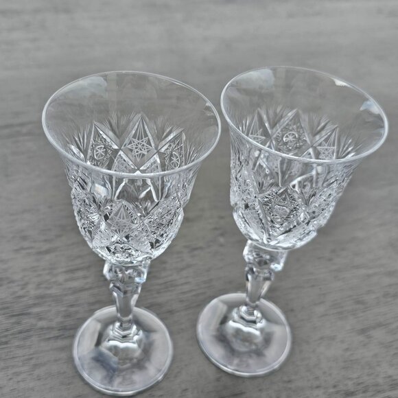 2 Bohemian Hand Cut Fine Crystal Wine Glasses 6.5" stars fans cut glass barware - Picture 7 of 10
